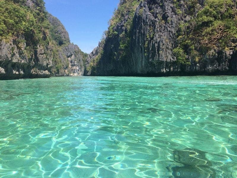 Exploring the islands near El Nido