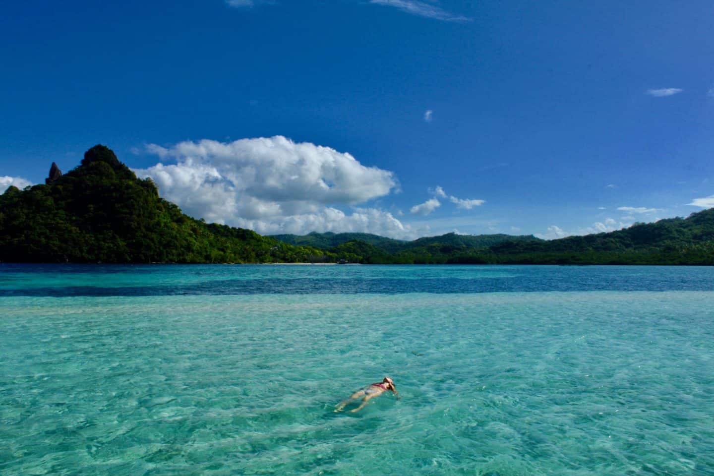 Swimming in El Nido, Palawan, Philippines