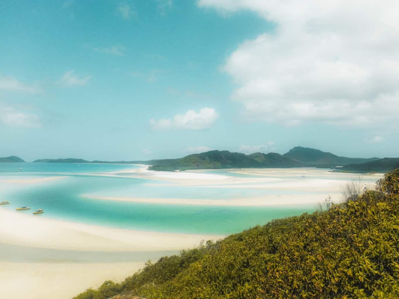 Whitehaven beach in the Whitsundays