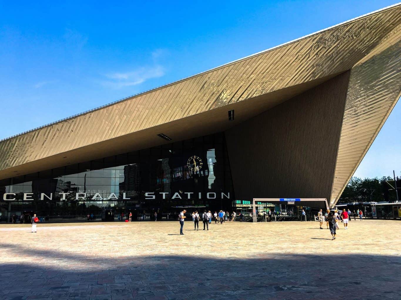 Rotterdam Travel Guide