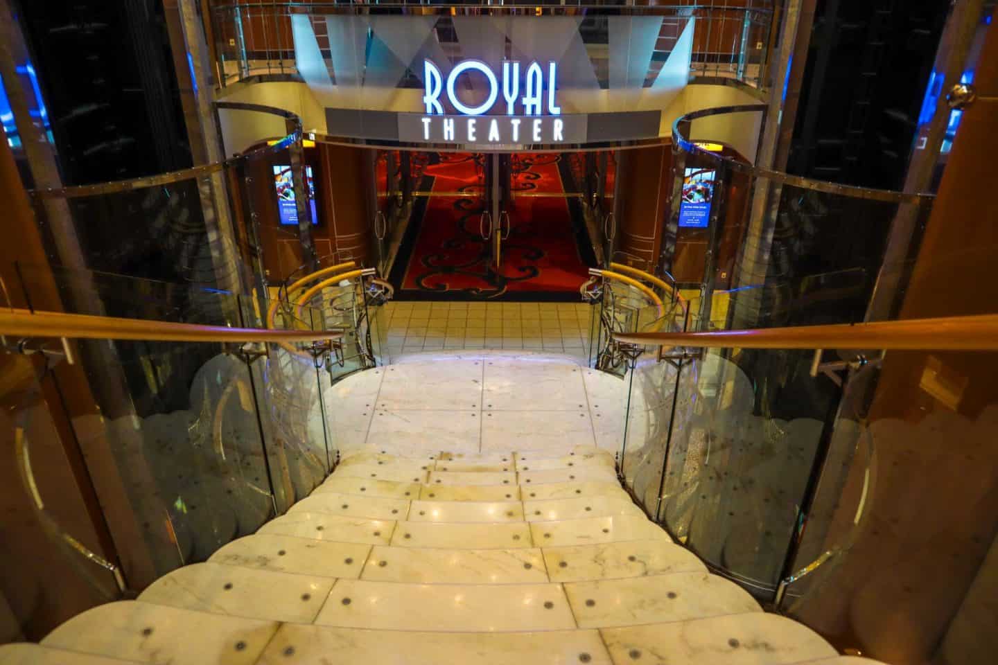 Theatre on Independence of the Seas