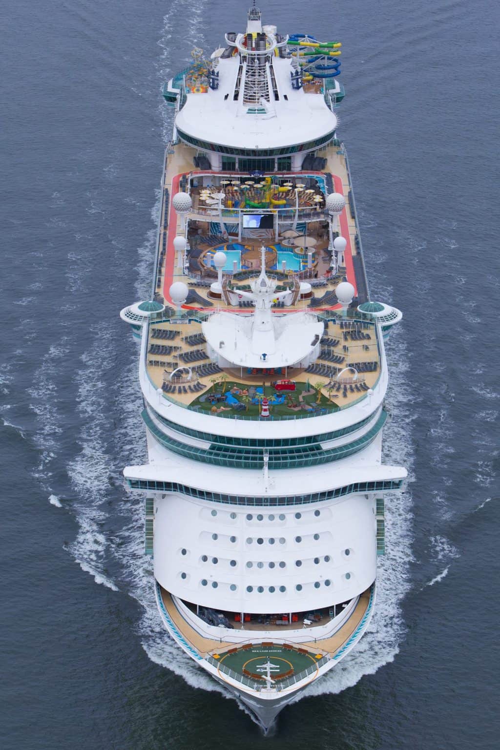 Independence of the Seas at sea
