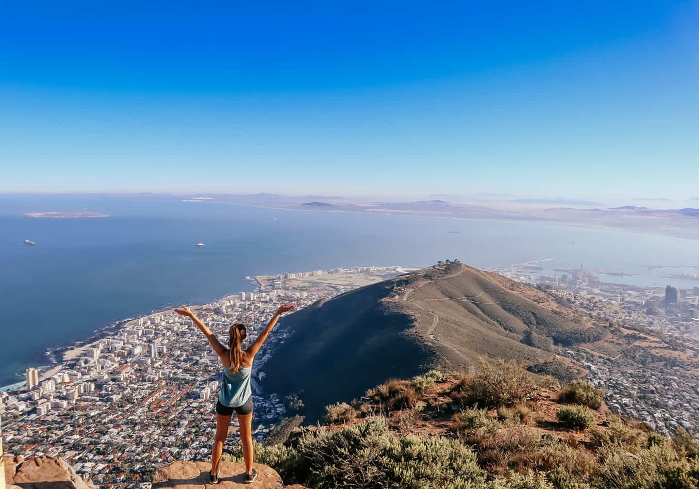 climbing lions head in cape town