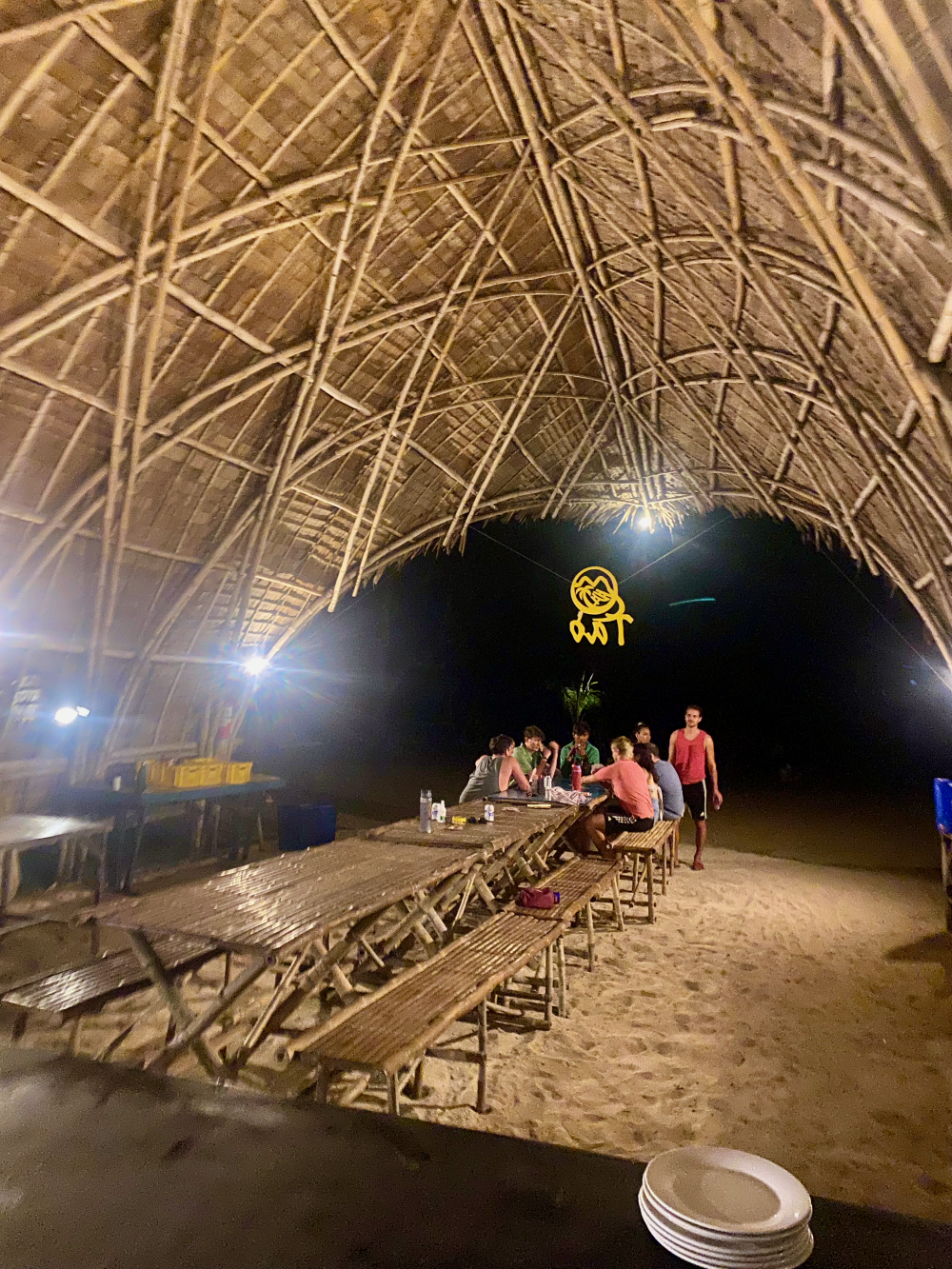 Socialising before dinner on one of the Tao island camps