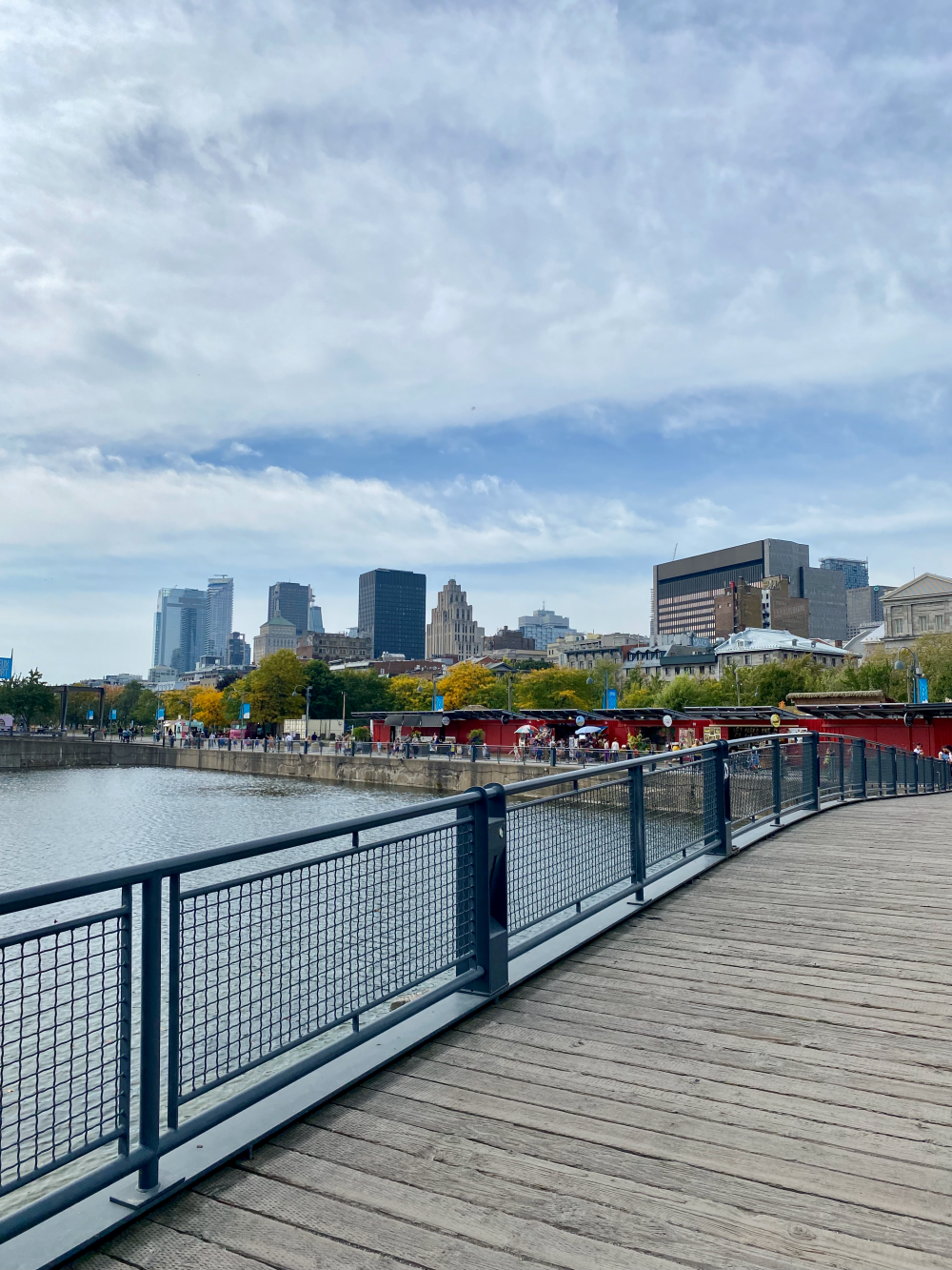 Looking back at Montréal from the port area