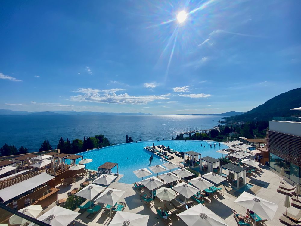 The incredible infinity pool at Angsana Corfu