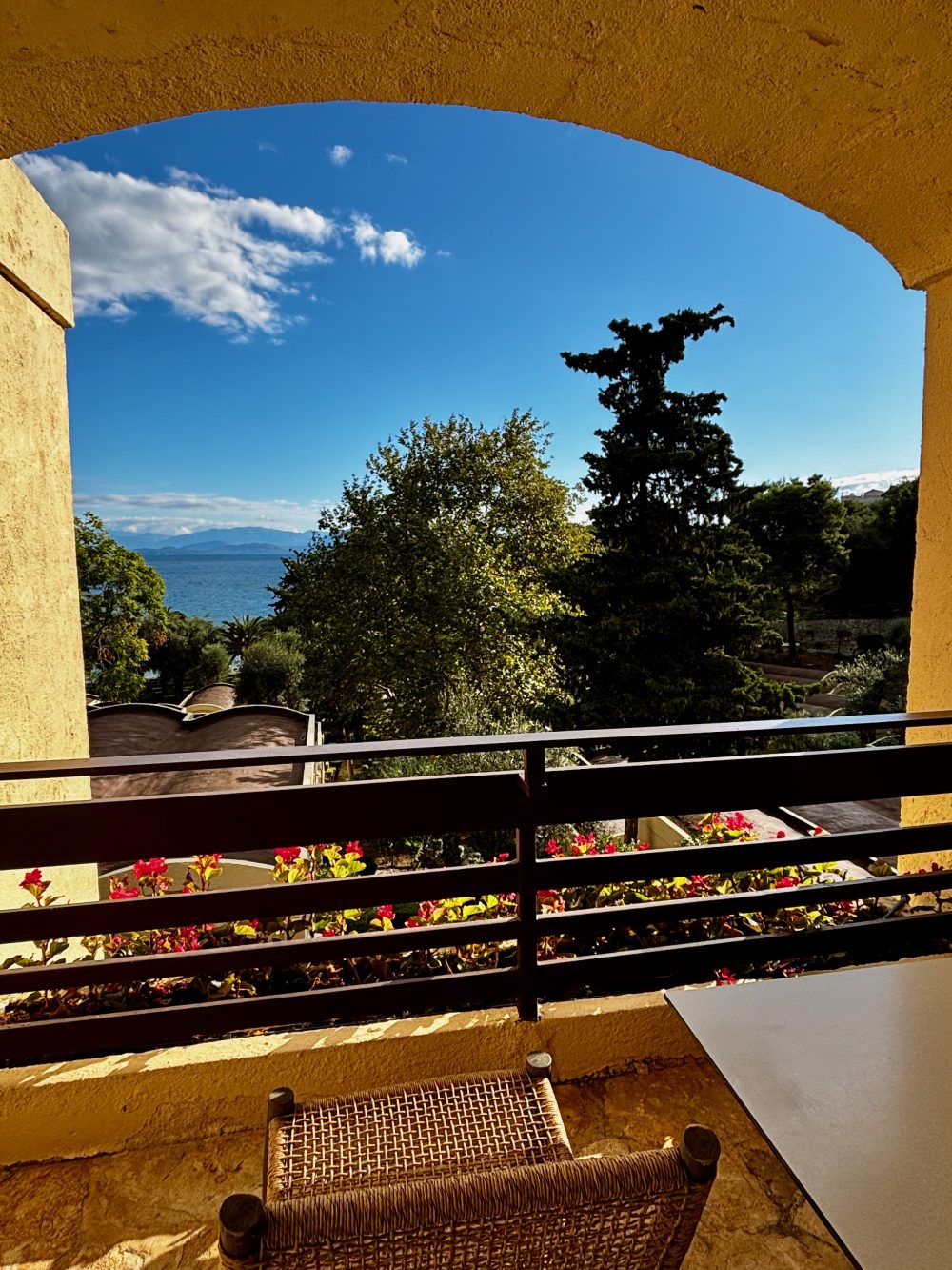 Review of Grecotel LUXME Daphnila Bay in Corfu