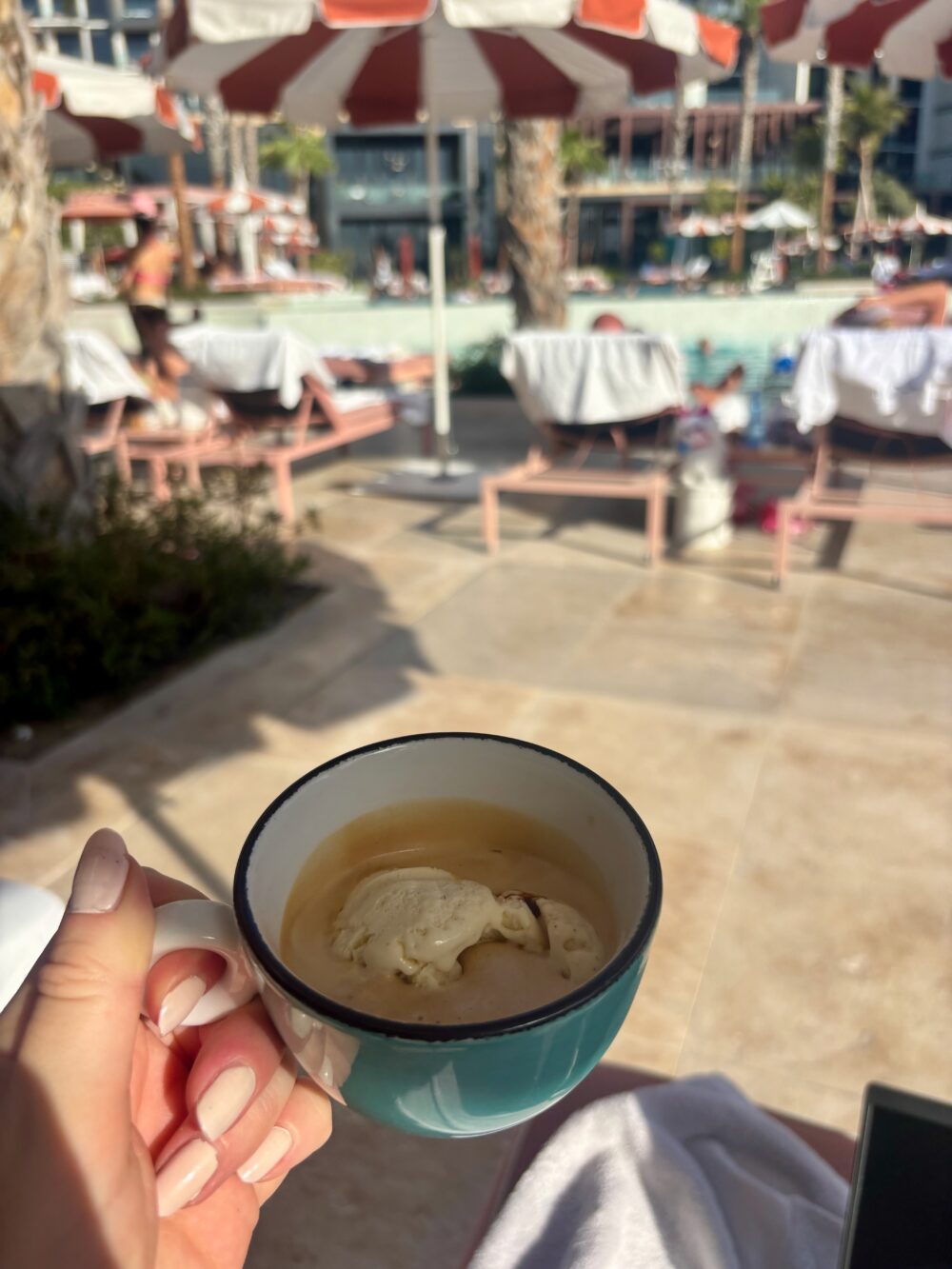 Affogato poolside