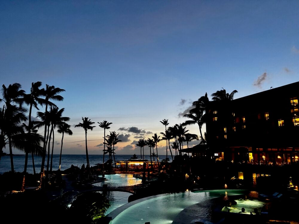 Sunset at the beautiful Ritz Carlton Oahu, Turtle Bay