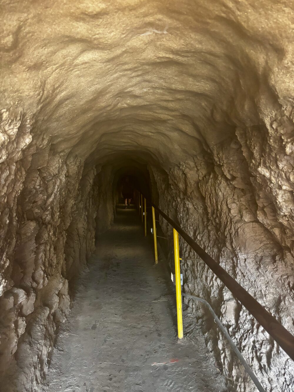 Hiking the Diamond Head Crater