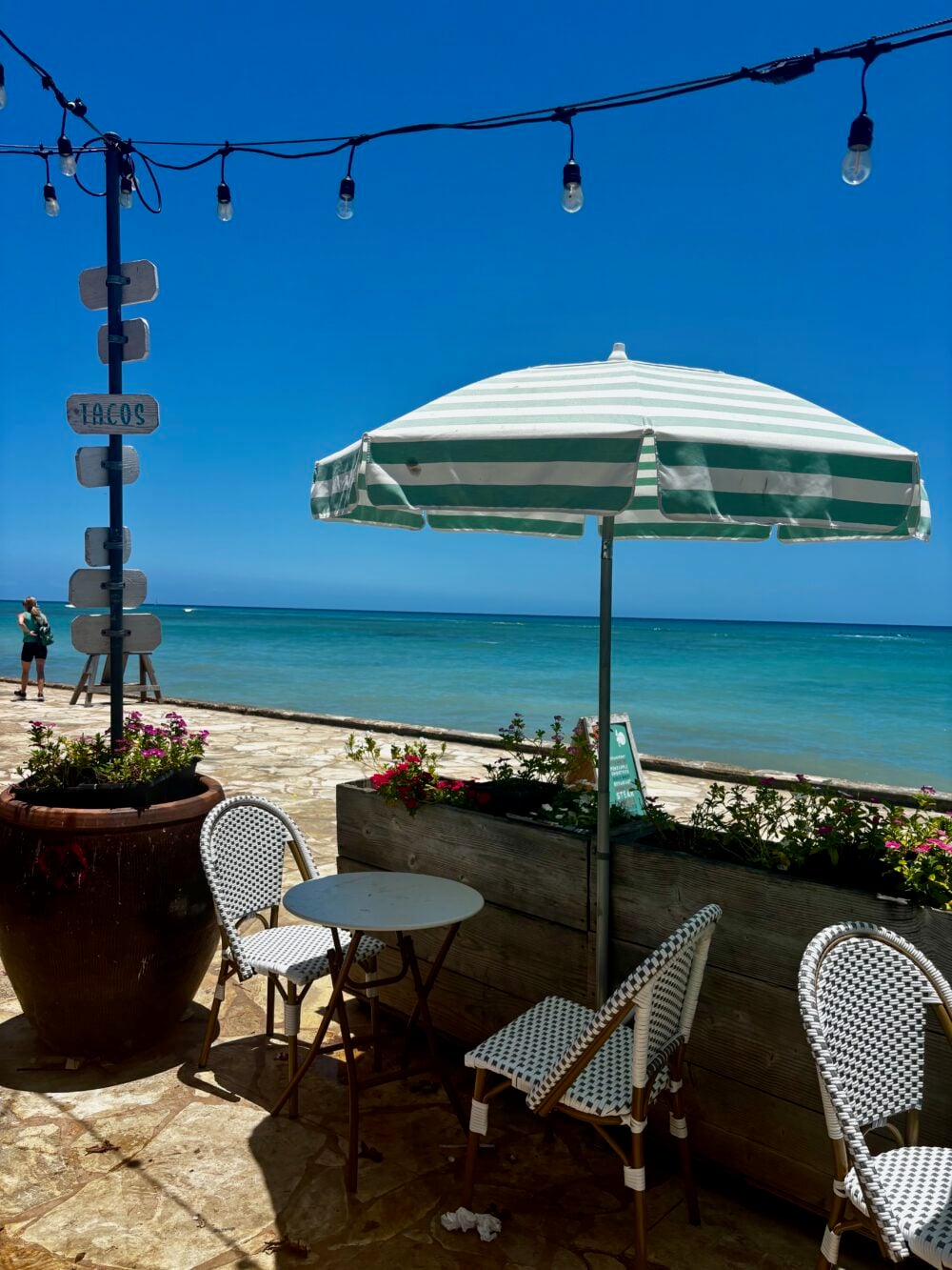 Queens Beach near Waikiki Beach