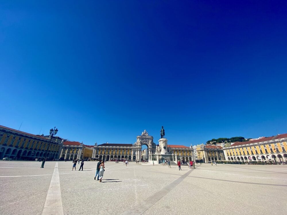 Praça do Comércio under blue skies in Lisbon